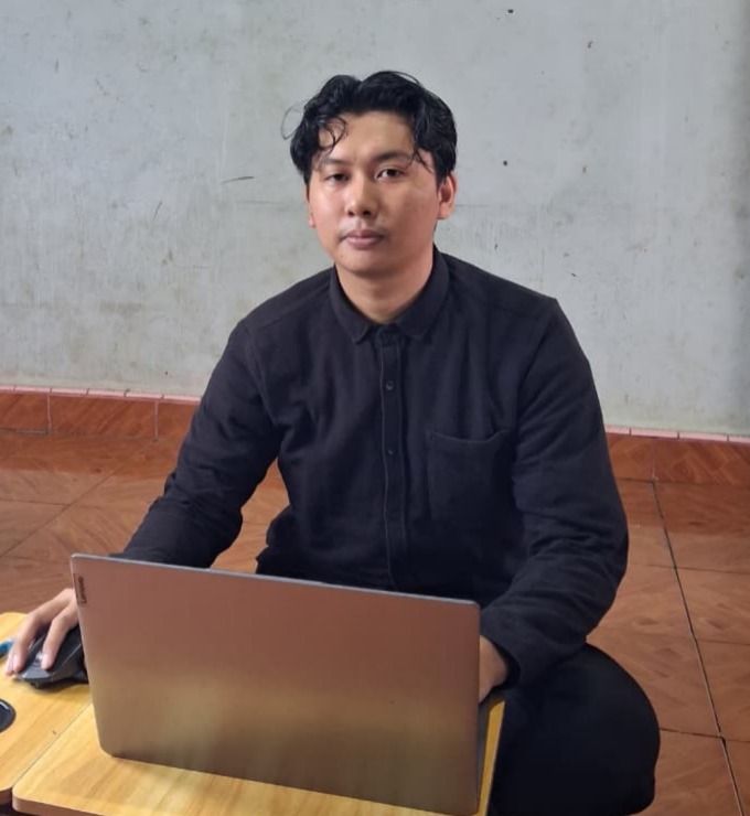 Akmal Hidayah